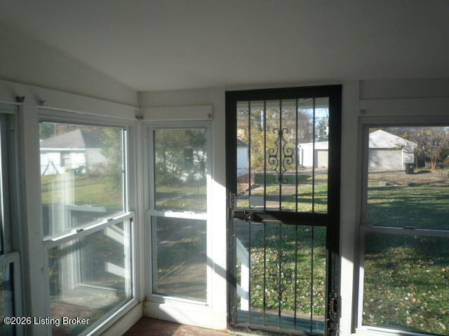 Building Photo - 2211 Weber Ave