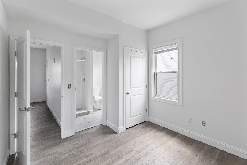 Building Photo - 14 Trenton St