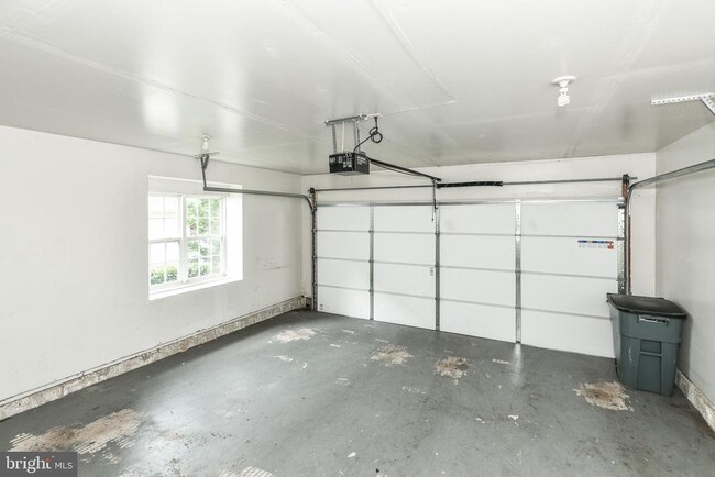 Building Photo - 9804 Bolton Village Ct