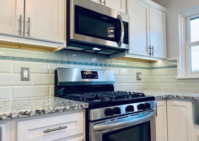 Building Photo - Wyomissing Schools Rental