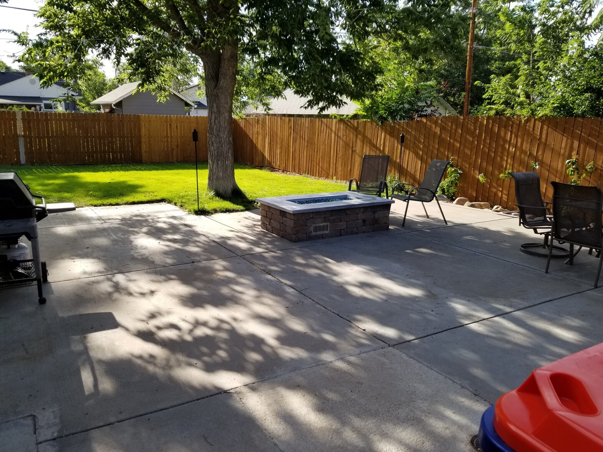 Building Photo - 3757 S. Acoma St.