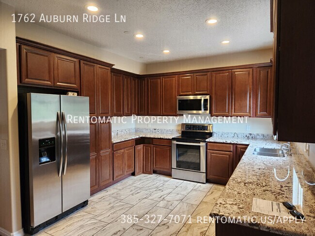 Building Photo - 1762 Auburn Ridge Ln