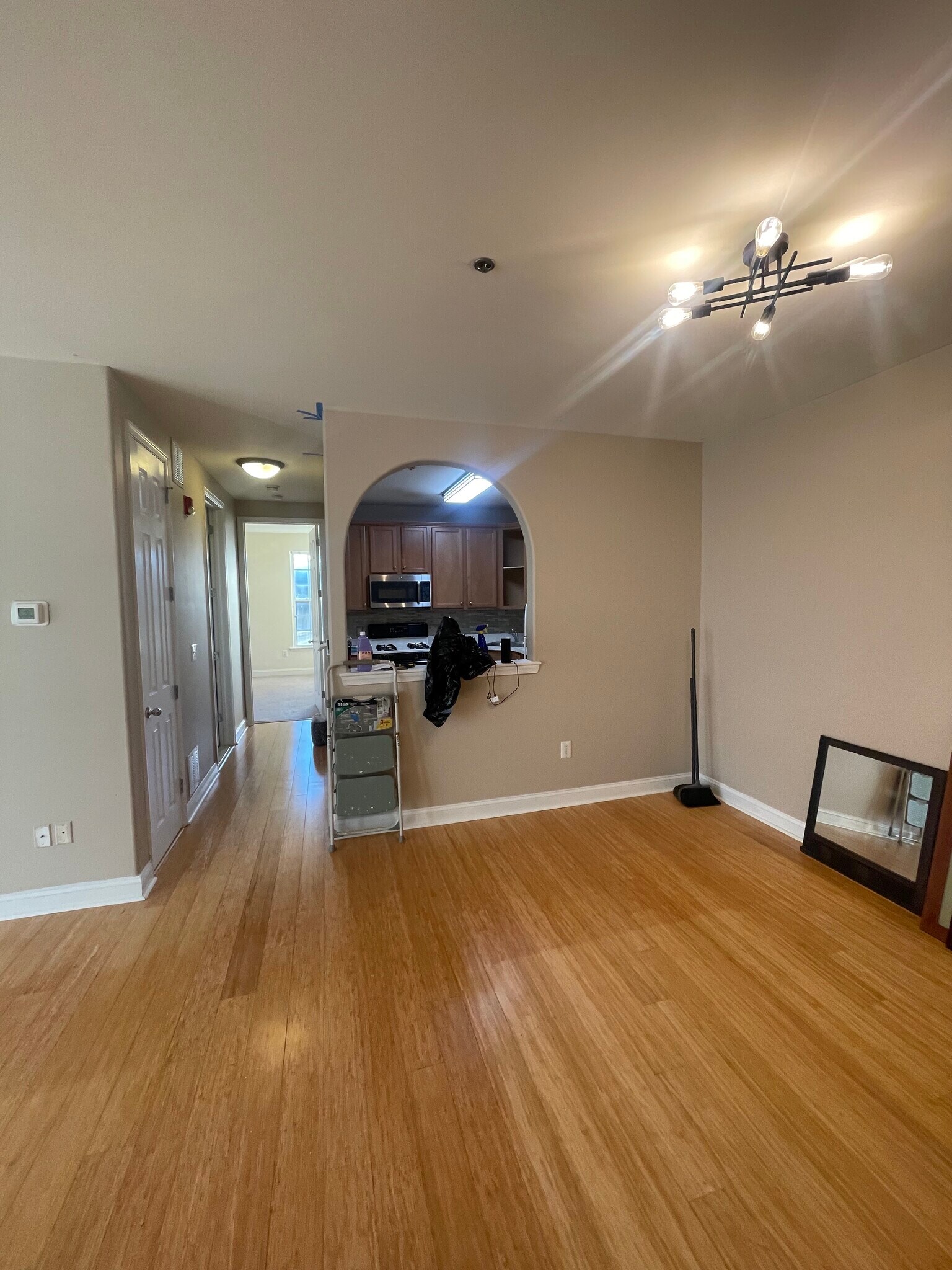 Building Photo - 185 Horseshoe Ct