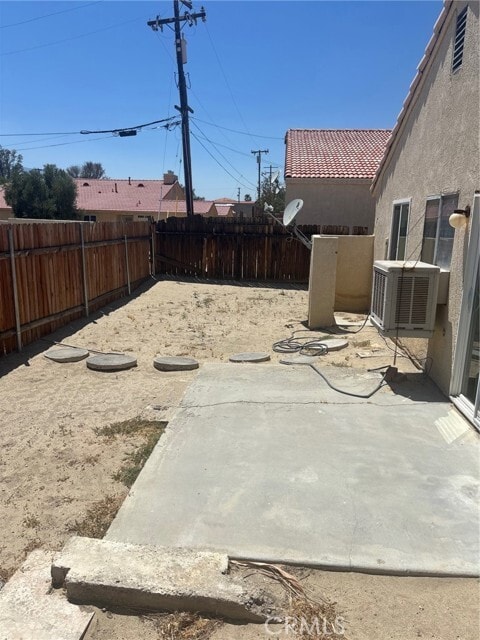 Building Photo - 13685 Ocotillo Rd