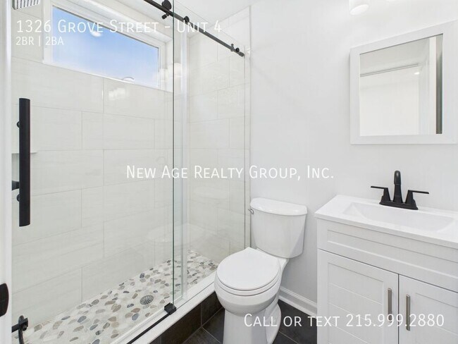 Building Photo - 1326 Grove St