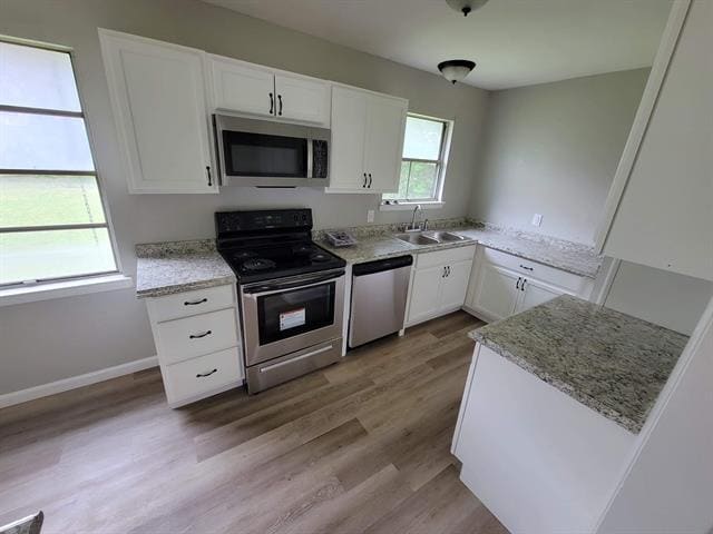 Building Photo - 8321 Bunche Dr