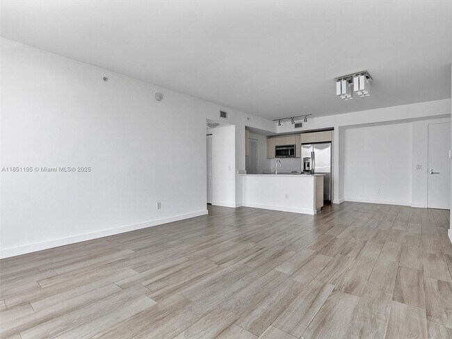 Building Photo - 4250 Biscayne Blvd