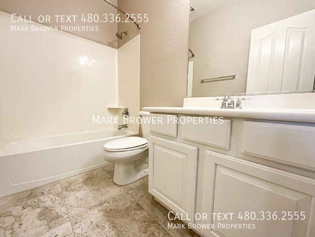 Building Photo - 5127 S Marble St