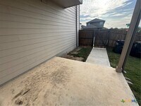 Building Photo - 125 Windfield Path