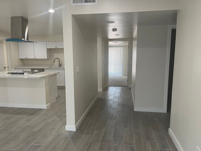 Building Photo - REUDUCED PRICE - Fully Remodeled in Arcadi...