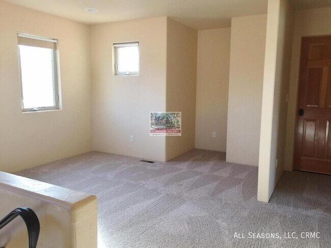 Building Photo - 516 Laclede Ave-