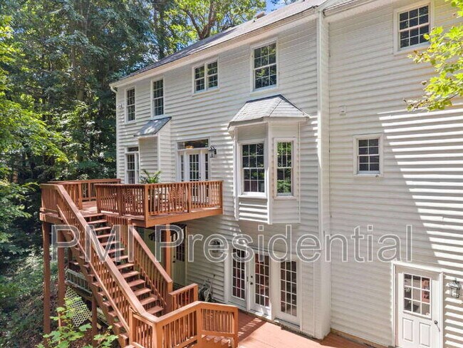 Building Photo - 1809 Winding Way