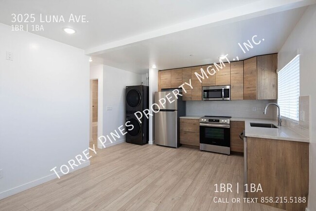 Primary Photo - 3025 Luna Ave