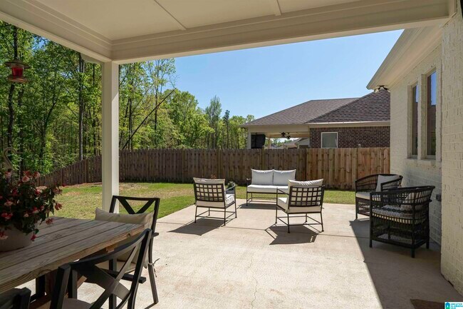 Building Photo - 330330 Kinross Circle