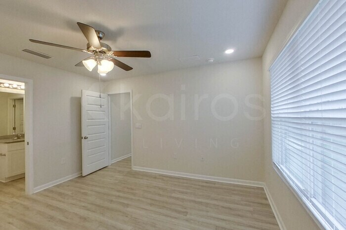 Building Photo - 4739 Malay Cir