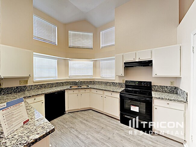 Building Photo - 13314 Chaston Dr