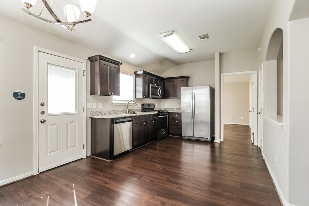 Building Photo - 3610 Fiorella Way