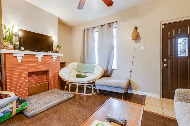 Building Photo - 1323 Virginia Ave