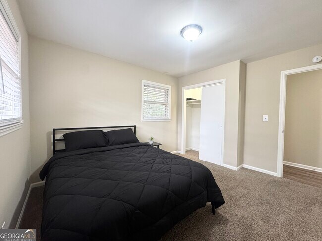 Building Photo - 3820 Union Rd SW