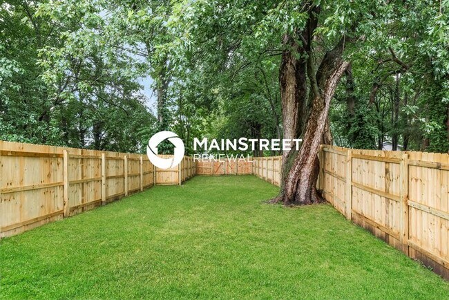 Building Photo - 3 Bedroom Pet-Friendly Home in Louisville,...