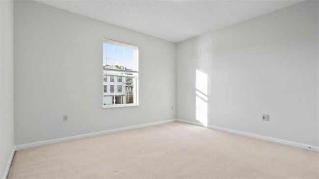 Building Photo - 602 Cassandra Dr