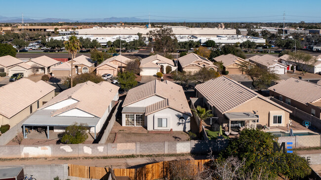 Building Photo - House in Tempe! JOIN THE WAITLIST!