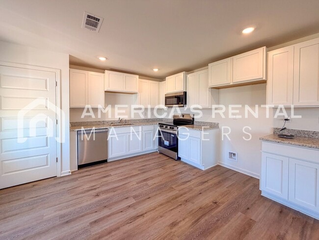 Building Photo - Coming Soon! Available to View NOW!