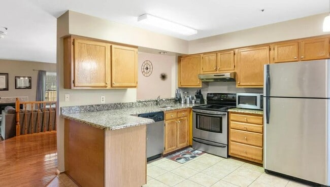 Building Photo - 804 Pleasant Hill Ln