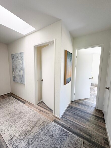 Building Photo - 2520 Via Esparto