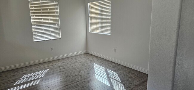 Building Photo - Beautiful 2 bedroom home for rent