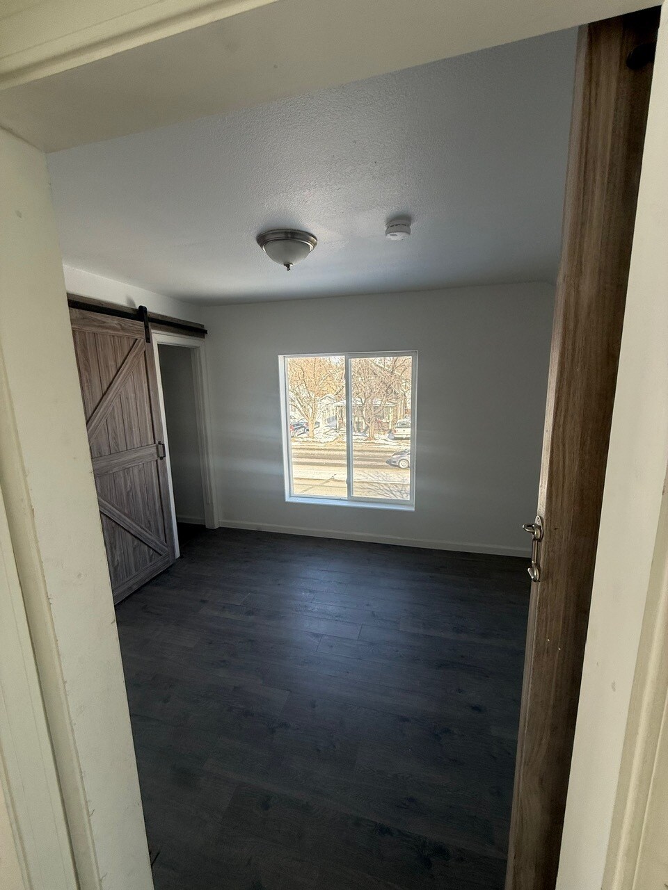 Building Photo - 116 Broadwater Ave