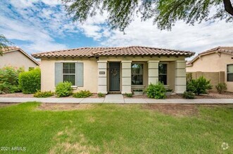 Building Photo - 3599 S Swan Dr