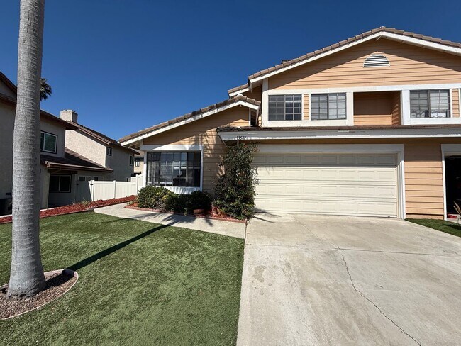 Building Photo - Wonderful 4 Bedroom 2-story Townhome in "F...