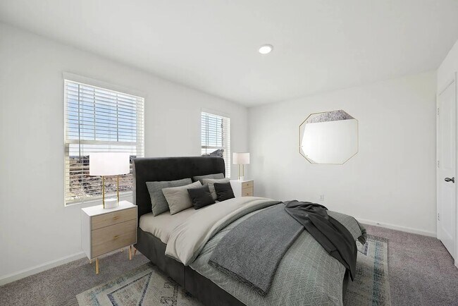 Building Photo - 5730 Roadhouse Dr