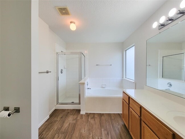 Building Photo - 19331 River Bottom Rd