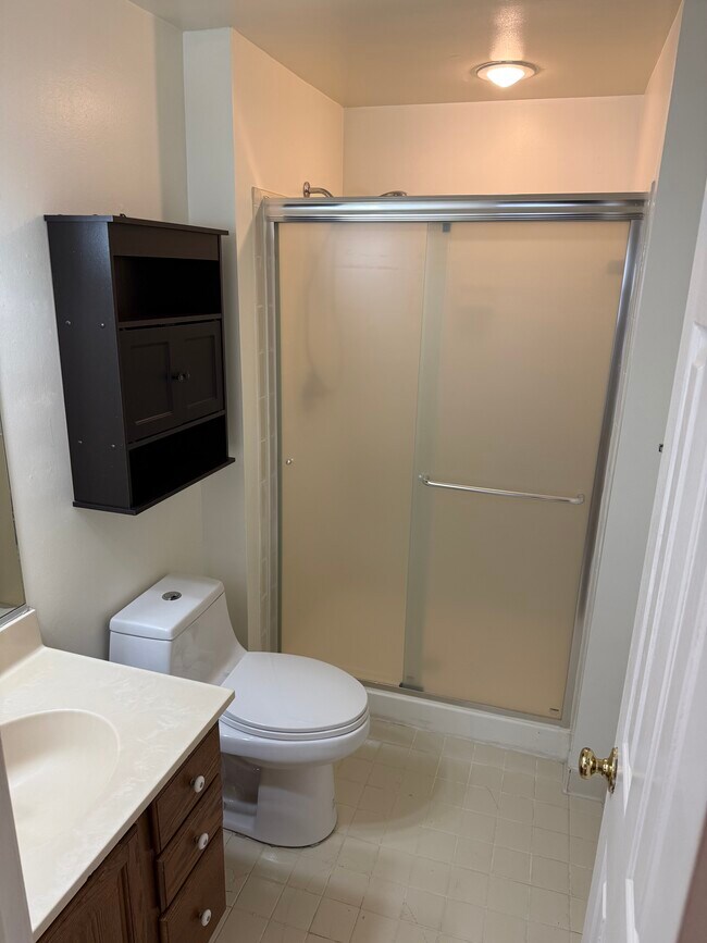 Building Photo - 21178 Hedgerow Ter