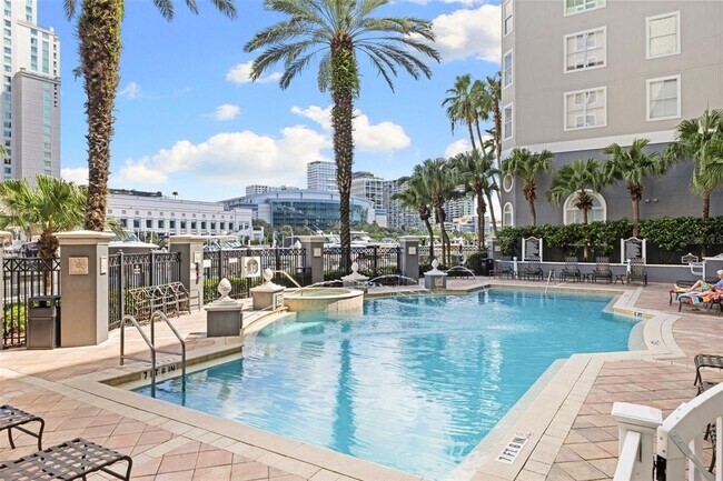 Building Photo - 700 S Harbour Island Blvd