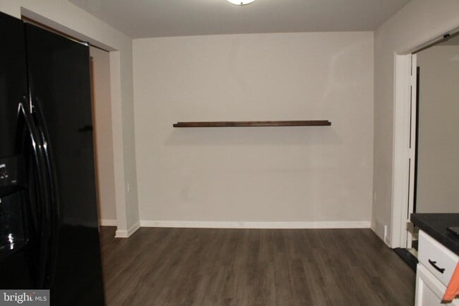 Building Photo - 2103 Foxfire Dr