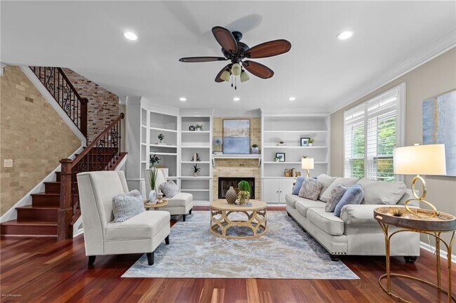Building Photo - 2990 Hearthstone Dr