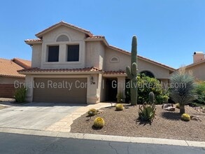 Building Photo - Amazing 5 BD, 3 BA House + Pool! This Oro Valley home has everything! (Lambert/La Canada)