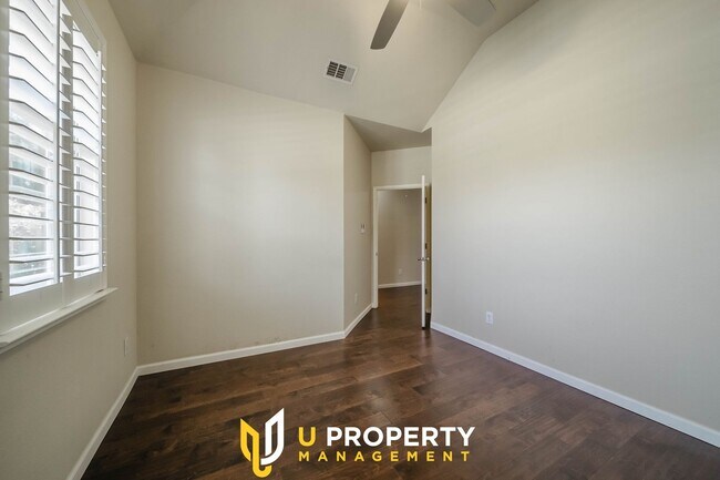 Building Photo - Coming Soon! Charming Single 1 Story Abode...