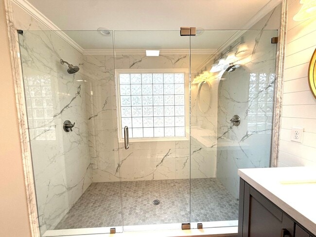 Building Photo - Charming 2BR House in Atlanta/ East Point