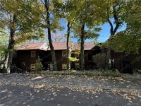 Building Photo - 2154 Willowgrove Ave