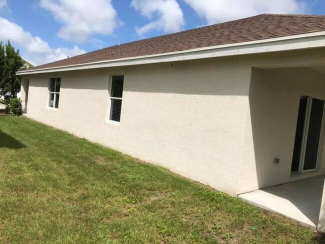 Building Photo - 4964 Haverhill Pointe Dr