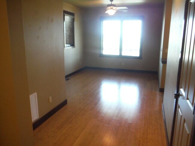 Building Photo - 3737 Laduke St