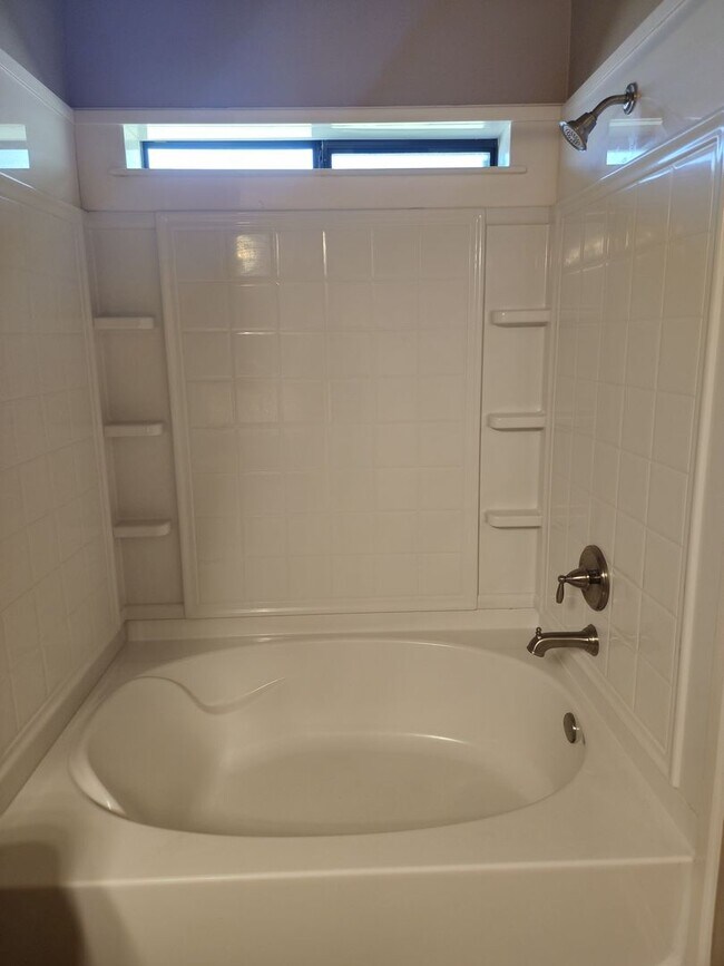 Building Photo - Gorgeous 2 bed/2 bath near Bunny Trail in Killeen!