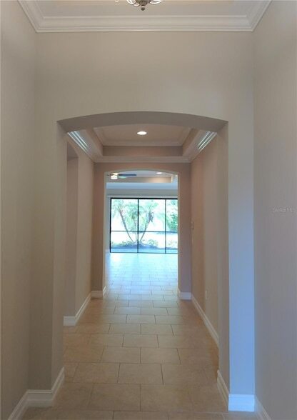 Building Photo - 654 Resolute Ln