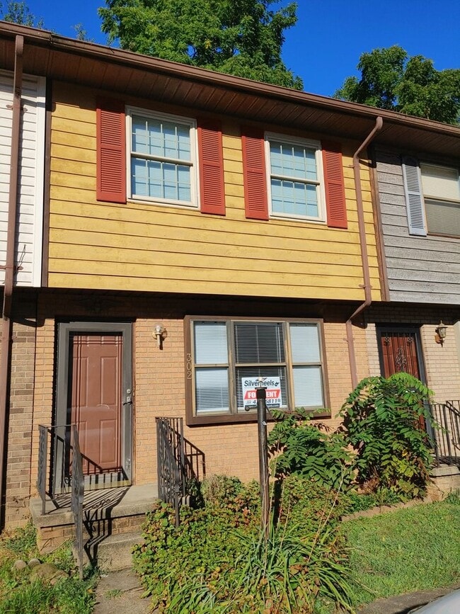 Primary Photo - NORTHSIDE TOWNHOME