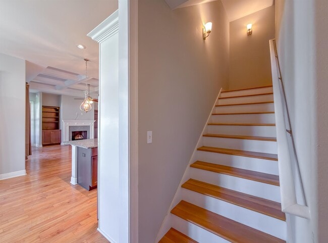 Building Photo - 2508 Goldenrod Wy