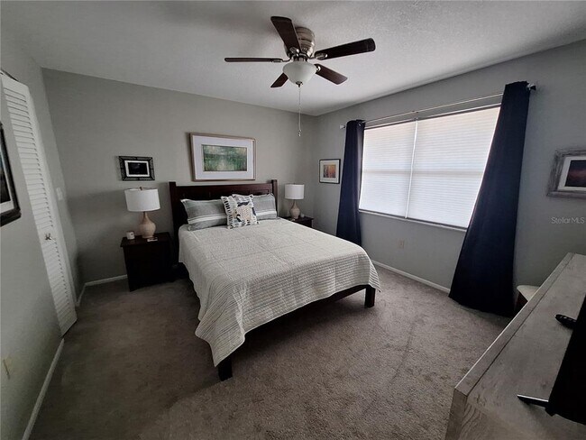 Building Photo - 708 S Tamiami Trl